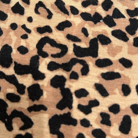 Zenana leopard lightweight cardigan, size L NWOT! - Picture 4 of 5
